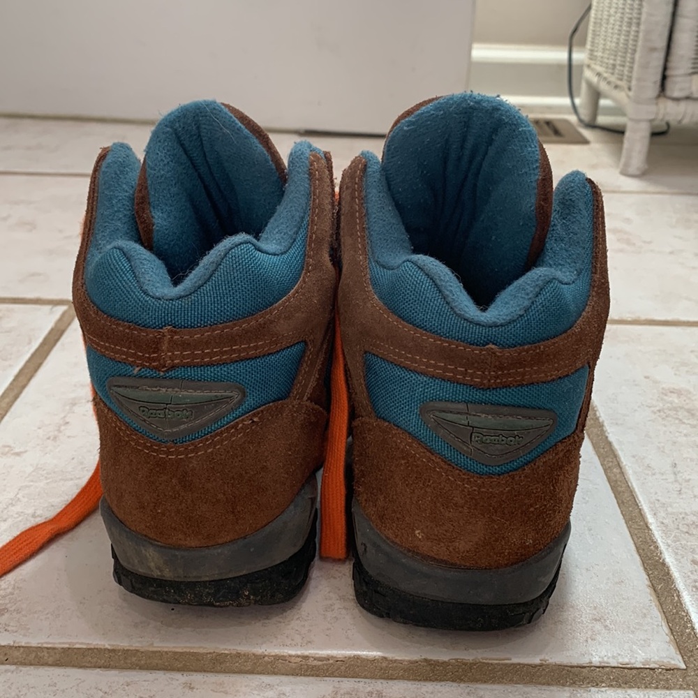 Vintage Reebok hiking boots - Picture 2 of 6